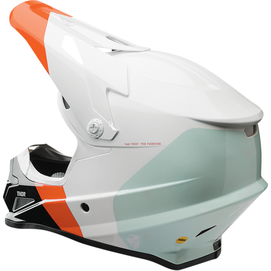 a Motokrosová přilba THOR SECTOR BOMBER WHITE/RED/ORANGE se systémem MIPS vel. XL