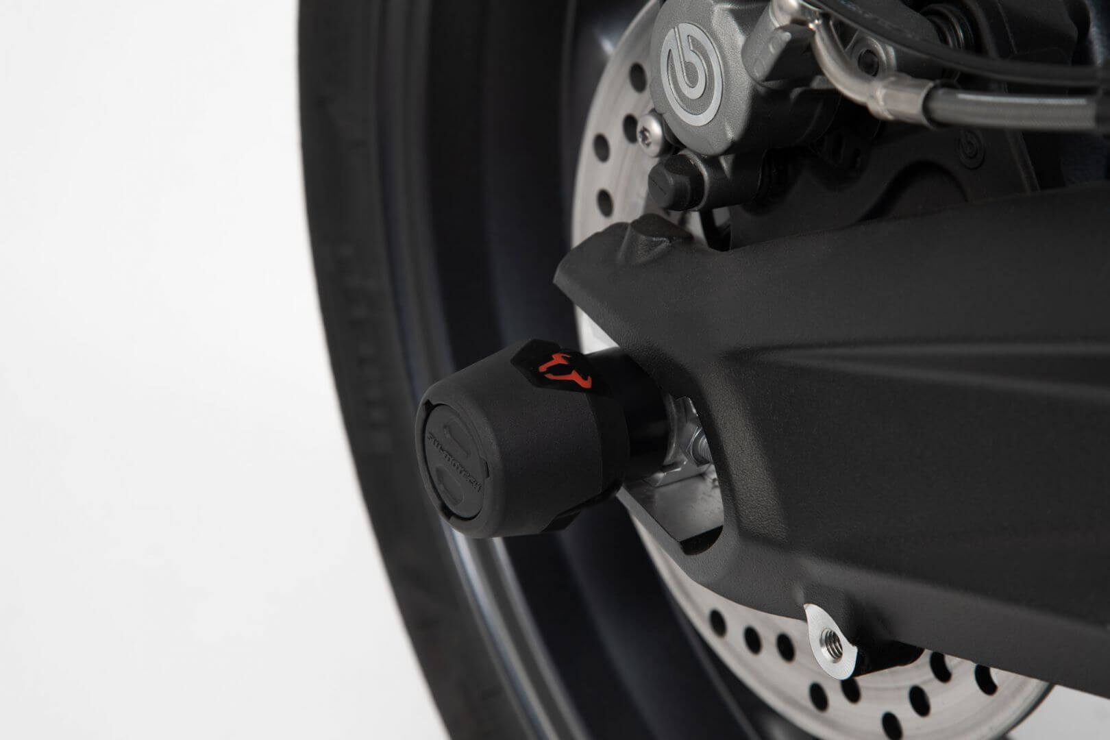 Padací protektory do osy předního kola motocyklu SW-MOTECH pro YAMAHA MT-09 ABS 2017-2020