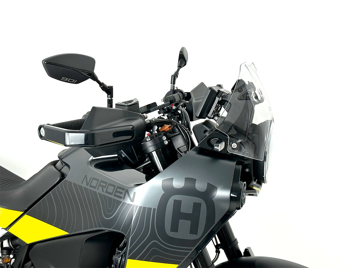 Plexi motocyklu WRS verze ENDURO pro HUSQVARNA NORDEN 901 EXPEDITION rok 2023 barva čírá, výška plexi 18,5 cm 