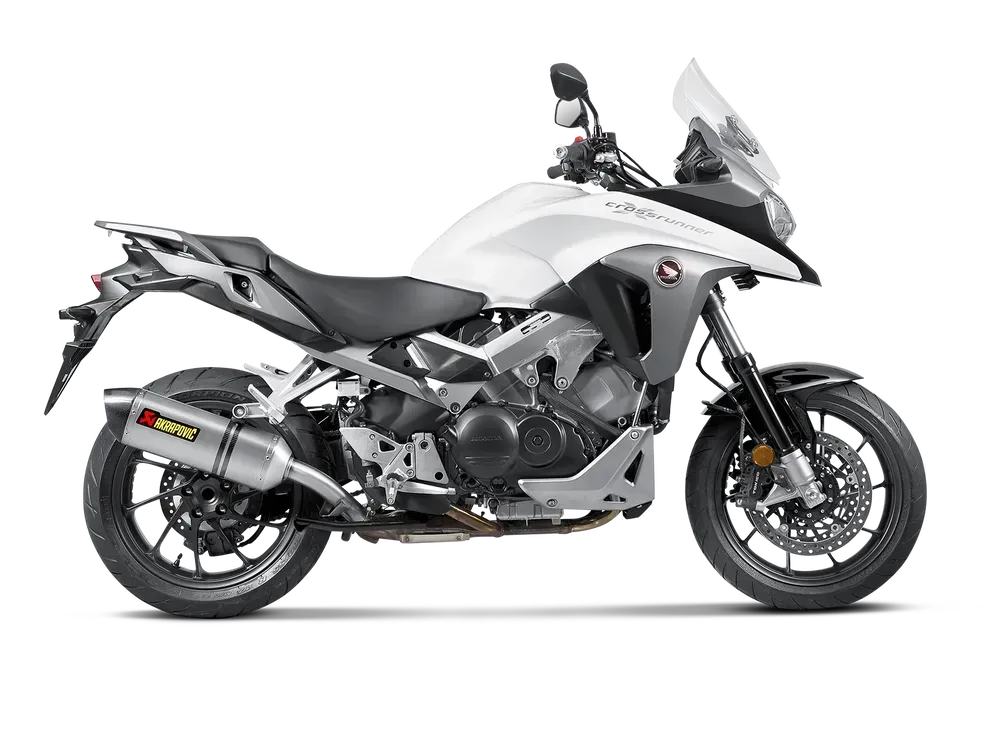 Koncovka výfuku motocyklu AKRAPOVIČ SLIP-ON SERIES MUFFLERS pro HONDA VFR 800 X CROSSRUNNER rok 2015-2016, homologovaná