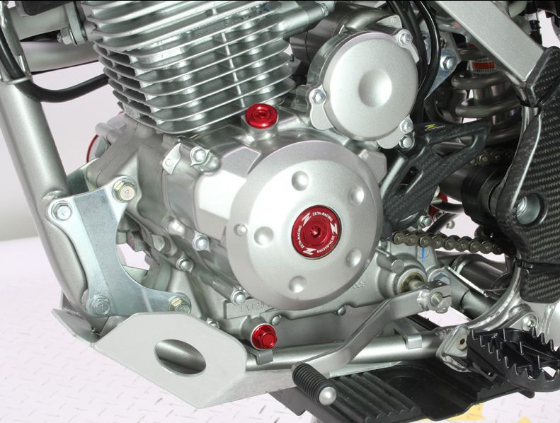 Zátky motoru boční ZETA Engine Plugs Yamaha YZ450F 06-09, WRF 250 / 450 03-.