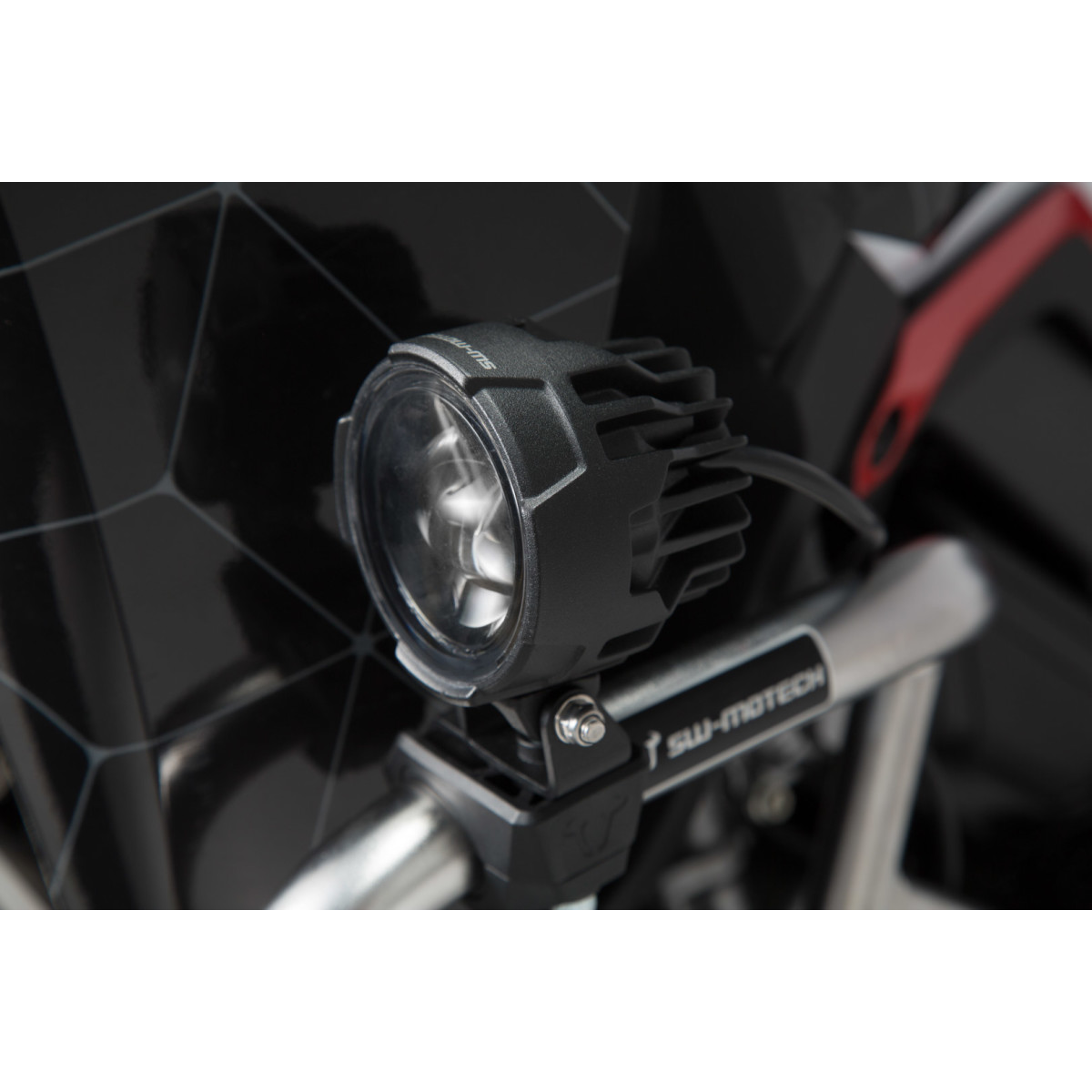 Přídavné mlhové led světla SW MOTECH EVO FOG LIGHT KIT pro MASH viz popis v produktu