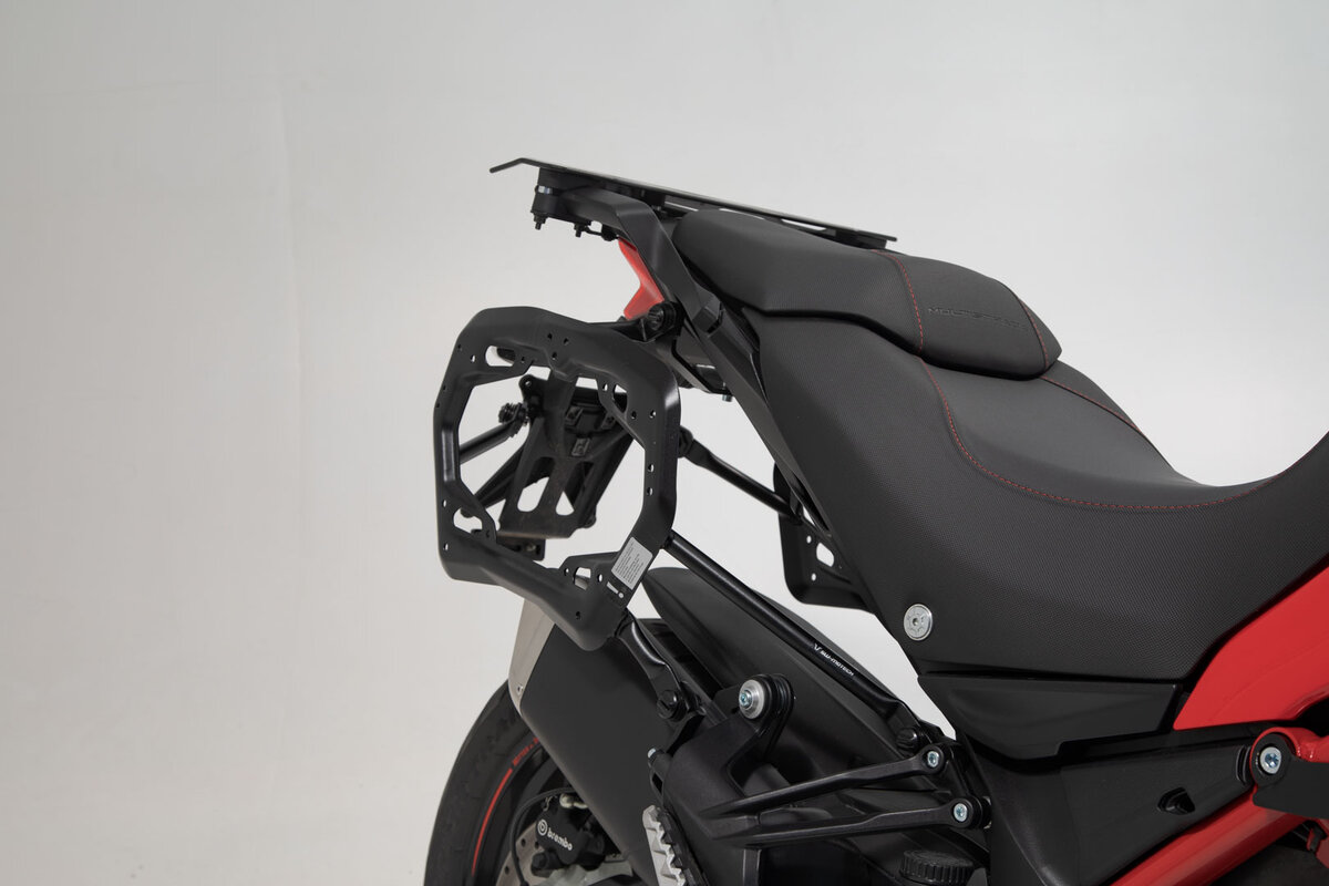 Podpěry pod boční kufry SW-MOTECH PRO SIDE CARRIERS pro DUCATI Mulitstrada 950/ 1200/ 1260 2015-2021 