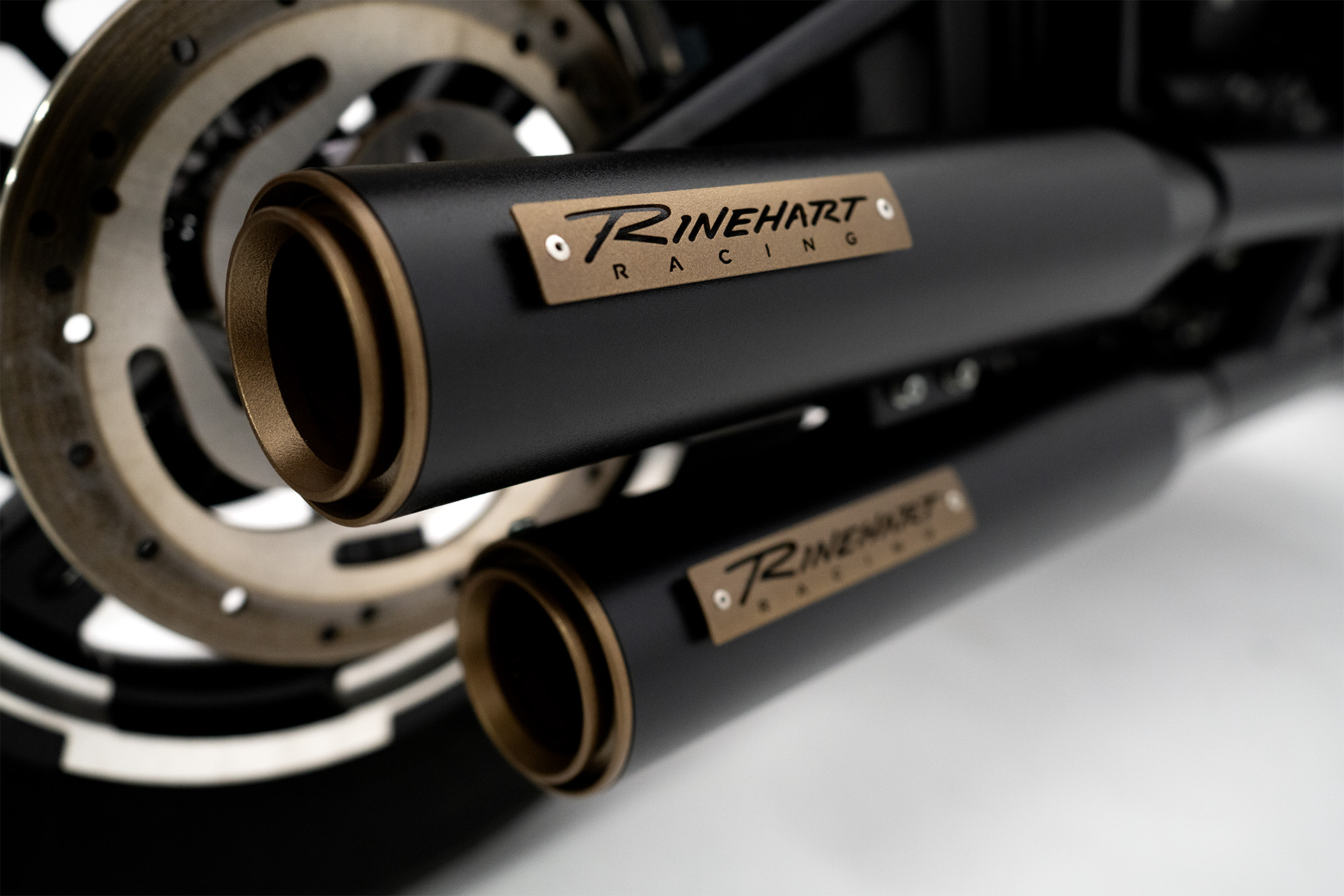 Koncovky výfuku RINEHART RACING 3.5" HP35 SLIP-ON MUFFLER 500-1241 pro HARLEY DAVIDSON SOFTAIL M8 rok 2018-2023 viz popis