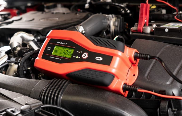 Nabíječka baterií JMP SKAN 8.0 12V 2-8A, pro baterie od 5 Ah do 160 Ah
