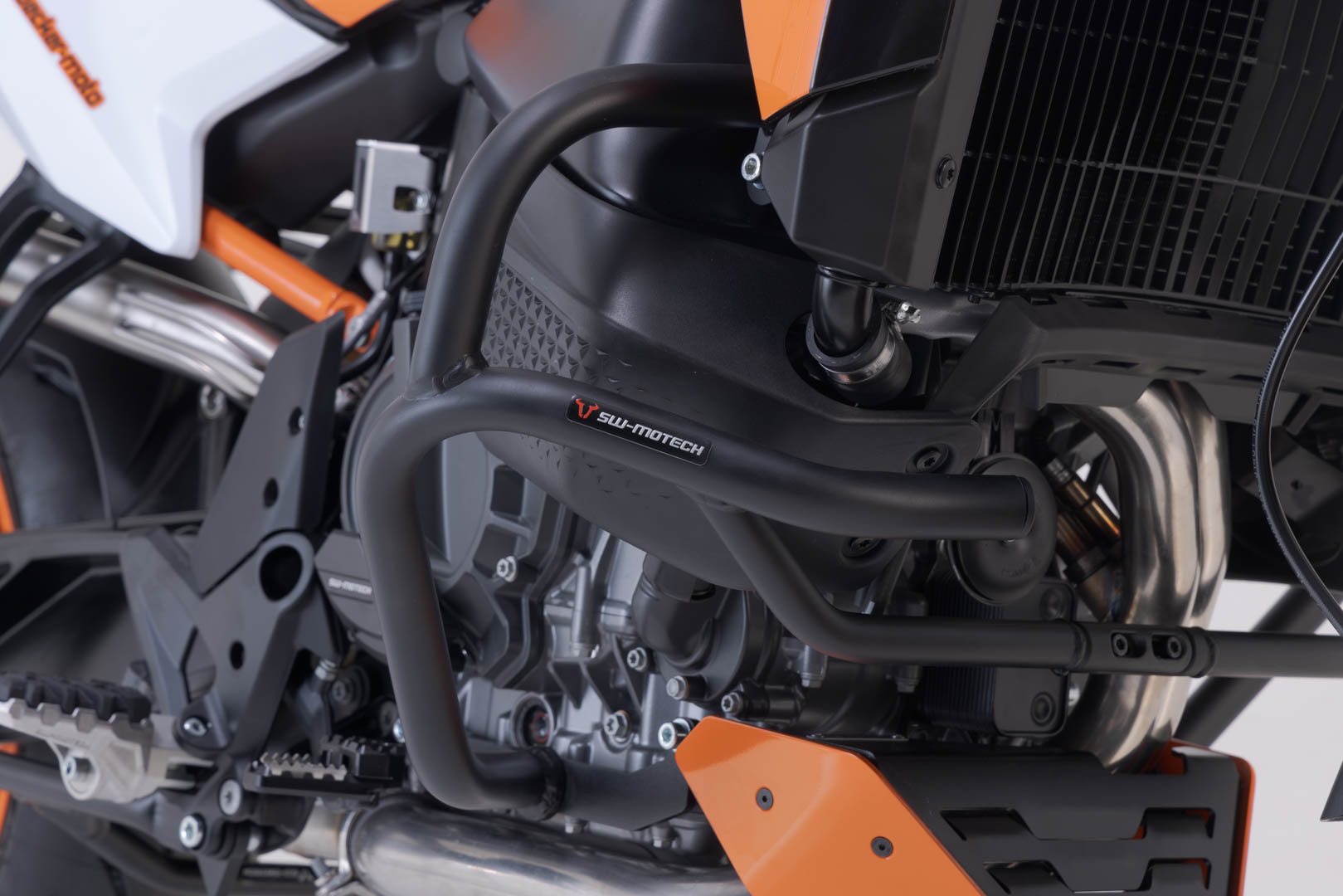 Padací rám SW MOTECH CRASH BAR pro KTM SMT 890 ABS rok 2023 černý
