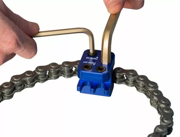 Přípravek pro stlačení řetězové spony Motion Pro Master Link Press Tool