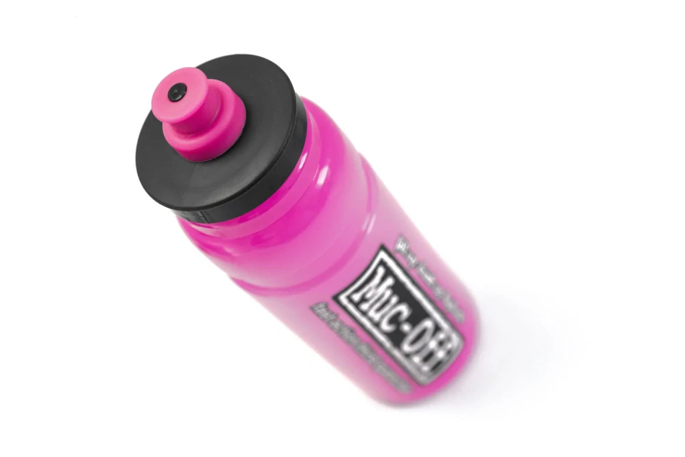 Plastová láhev na vodu MUC-OFF WATER BOTTLE PINK obsah 550 ml