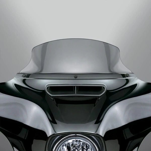 Plexi motocyklu NATIONAL CYCLE verze nízká N20410 pro HARLEY DAVIDSON Trike modely rok 2014–2025 barva světle šedá, výška plexi 19 cm 