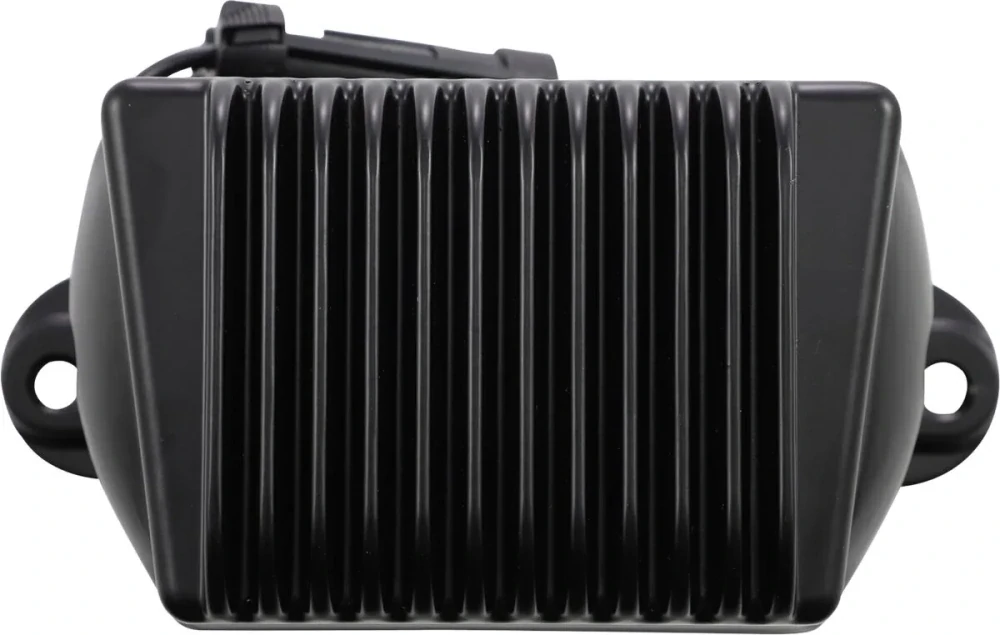 Regulátor dobíjení / regulátor napětí DRAG SPECIALTIES PREMIUM VOLTAGE REGULATOR pro HARLEY DAVIDSON FLHT/ FLHR/ FLTR rok 2004-2005 barva chromová 