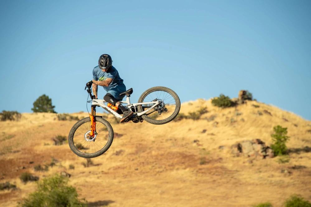 Kolenní chrániče pro downhill a MTB FLY RACING BLUEPRINT RE barva černá, velikost S