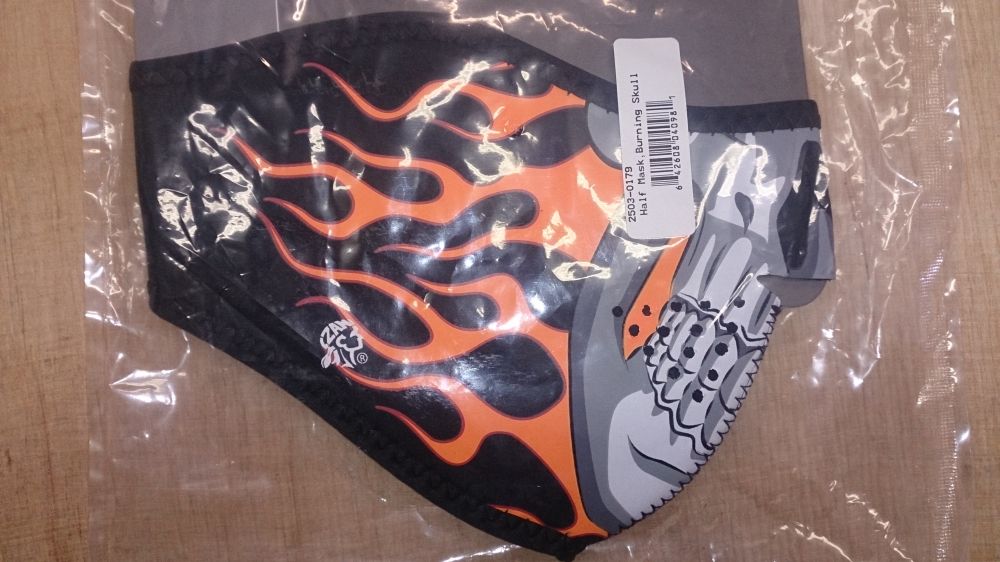 Ochranná neoprenová maska na obličej ZANHEADGEAR Burning skull