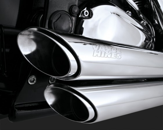 Kompletní výfuk Vance & Hines Shortshots Staggered Yamaha XV1600 Wildstar rok 1999-2005