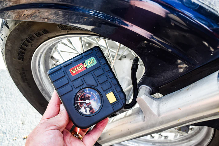 Mini kompresor pro motocykly, skútry a ATV STOP & GO MINI AIR COMPRESOR 12V-6 amp