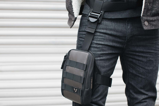 Textilní taška pro připevnění na nohu / taška na nohu SW-MOTECH LEGBAG SET LEGEND LA1 velikost 12 x 6 x 18 cm