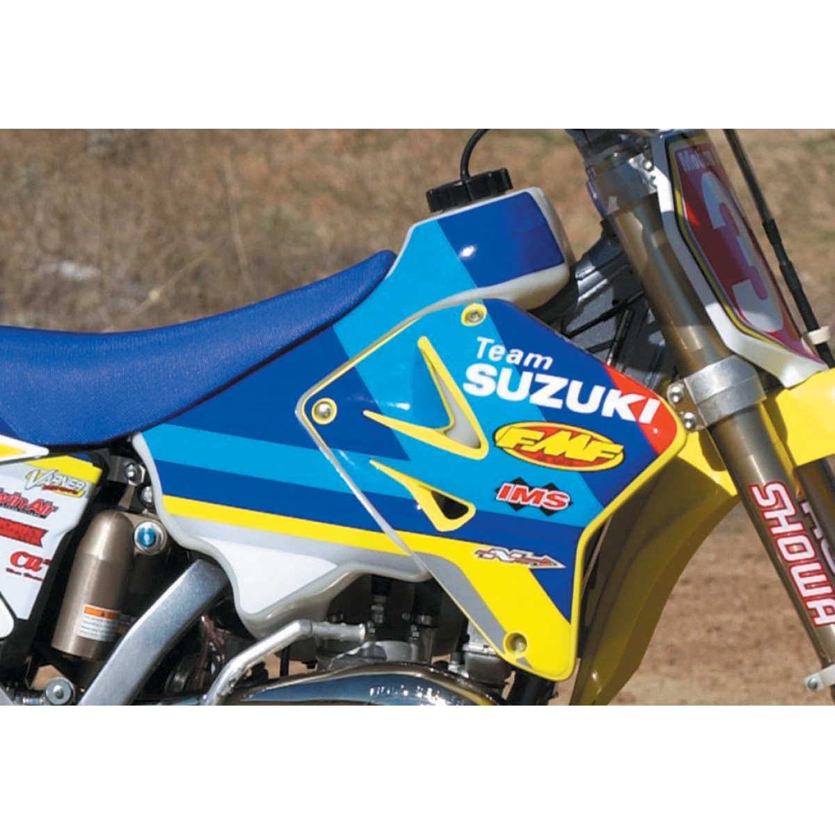 Nádrž pro motocykly IMS FUEL TANK pro SUZUKI RM 125/25 2001-2008 , kapacita 12,9litrů, barva natural 