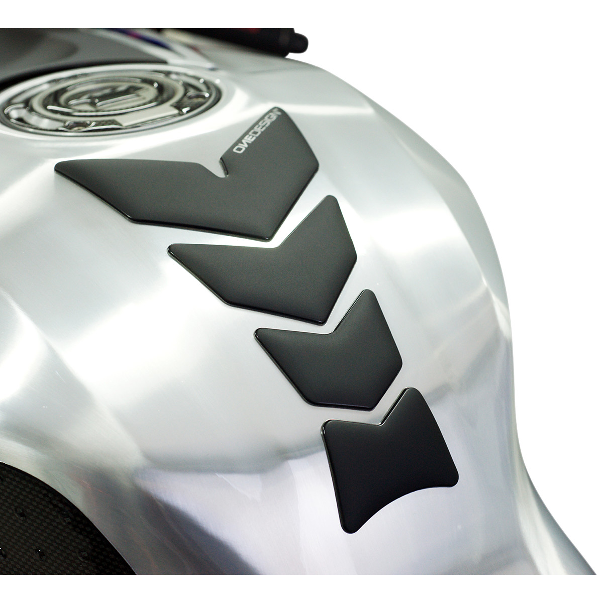 Samolepka - tank pad na nádrž motocyklu ONEDESIGN TANKPAD MOON SOFT TOUCH ČERNÁ