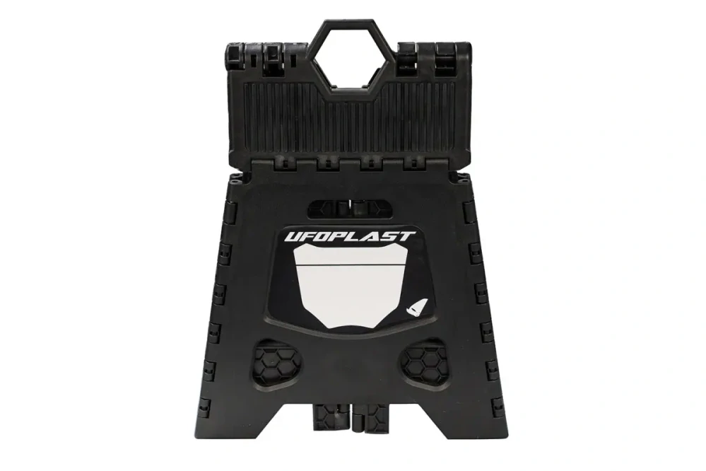 Plastový skládací stojan pod motocykl s vysokou nosností UFO TYBORN FOLDABLE BIKE STAND AC02498#K barva černá, nosnost 250 kg