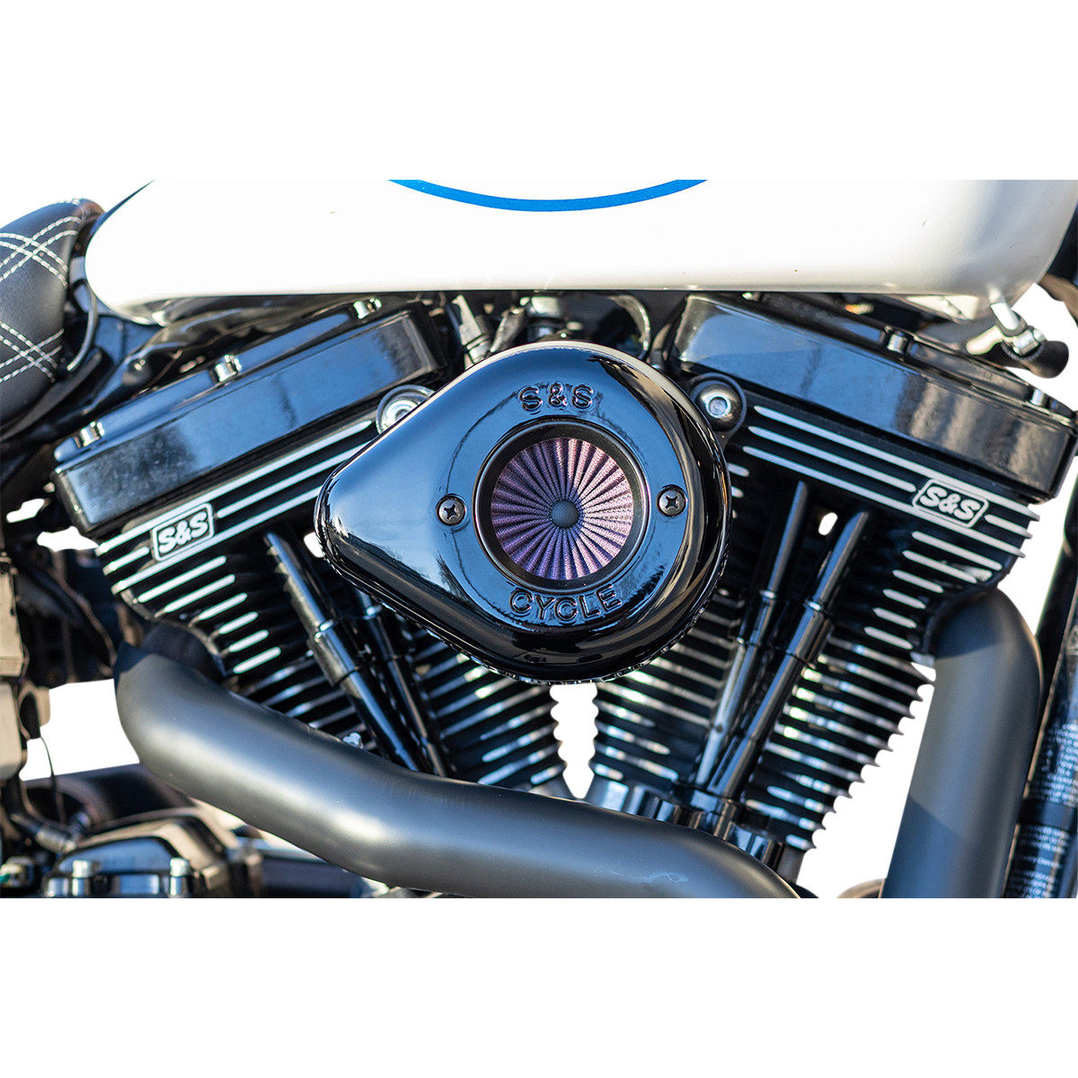 Kit sání S&S CYCLE STEALTH AIR STINGER KIT pro HARLEY DAVIDSON M8 rok 2017 a víš viz popis, černá lesklá