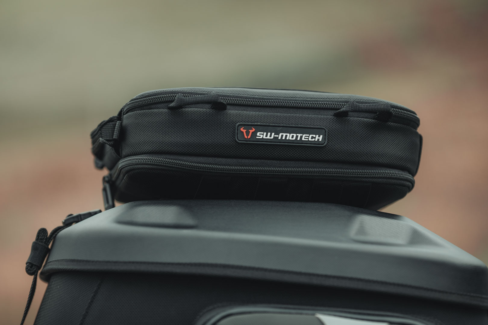 Přídavná taška/brašna na motocykl SW-MOTECH PRO PLUS ACCESSORY BAG kapacita 3 litry až 6 litrů
