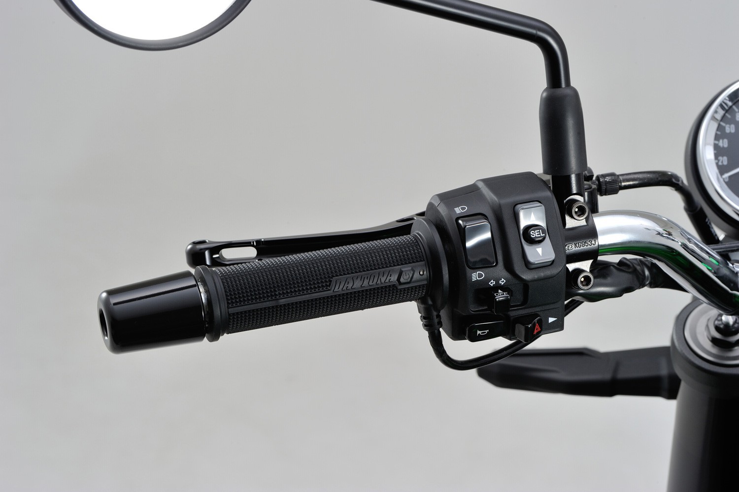 Vyhřívané gripy / rukojeti motocyklu DAYTONA HEATED GRIPS 4-LEVEL 88640 pro průměr 22,2 mm, délka 120 mm, otevřené konce, pár