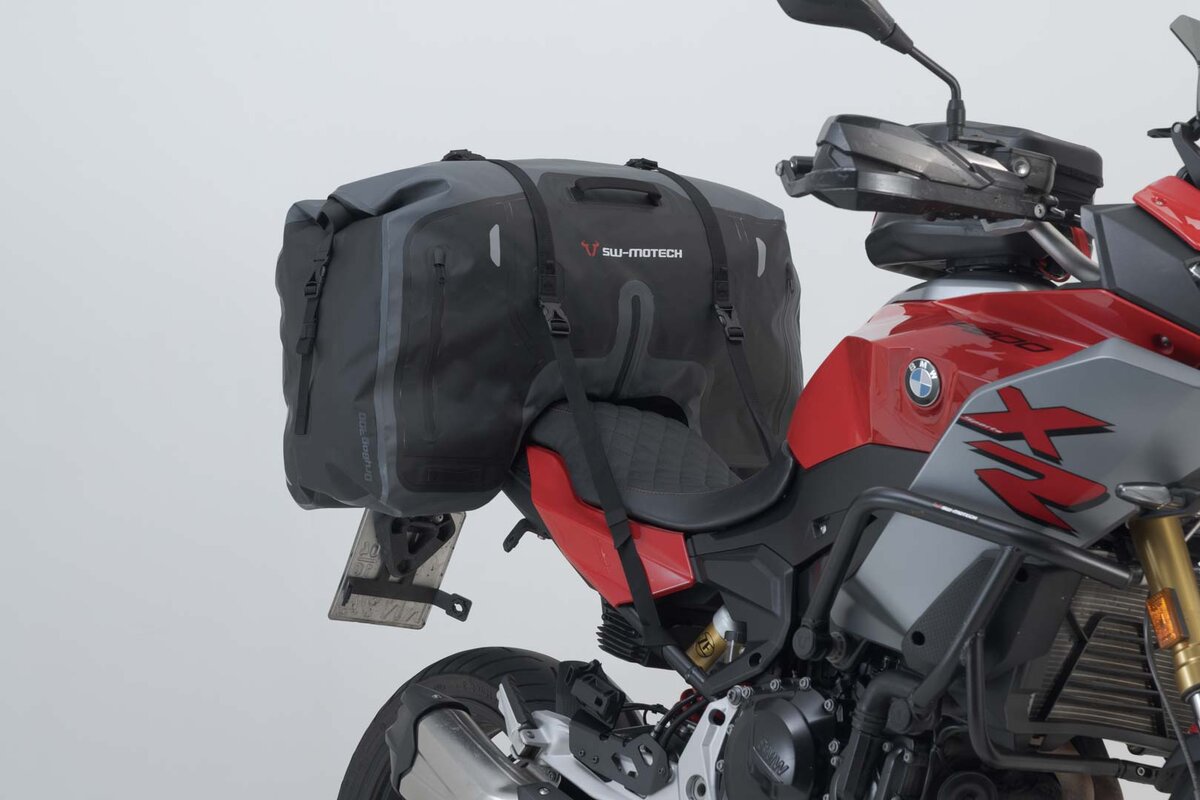 Vodotěsná nepromokavá taška / vak / brašna SW-MOTECH DRYBAG 700 TAIL BAG černá/šedá, velikost 76,0 x 75,0 x 30,0 cm - obsah 70 litrů 