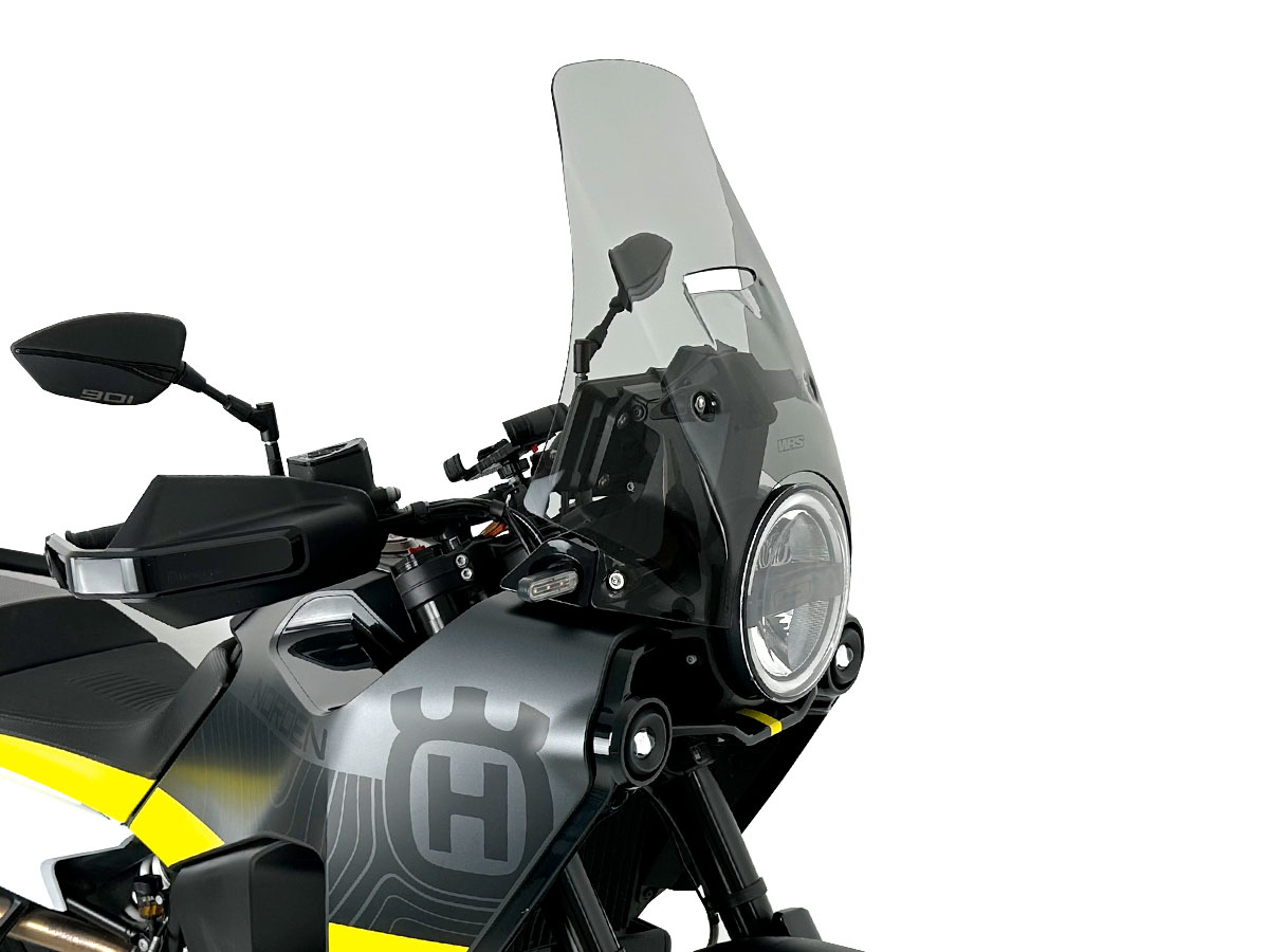 Plexi motocyklu WRS verze CAPONORD pro HUSQVARNA NORDEN 901 ABS rok 2022-2023 barva čirá, výška plexi 40 cm 
