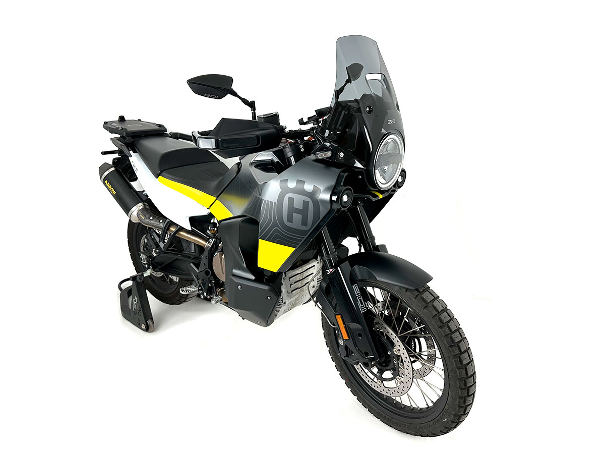 Plexi motocyklu WRS verze TOURING pro HUSQVARNA NORDEN 901 ABS rok 2022-2023 barva tmavě kouřová, výška plexi 33,5 cm 
