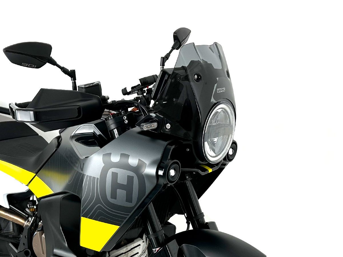 Plexi motocyklu WRS verze ENDURO pro HUSQVARNA NORDEN 901 ABS rok 2022-2023 barva tmavě kouřová, výška plexi 18,5 cm 