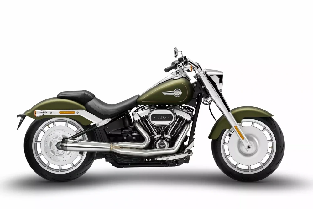 Výfukový systém motocyklu ZARD FULL KIT EXHAUST SYSTEM 2:1 pro motocykl HARLEY DAVIDSON BREAKOUT / FAT BOY rok 2017-2024 viz popis, barva leštěný chrom / černá koncovka