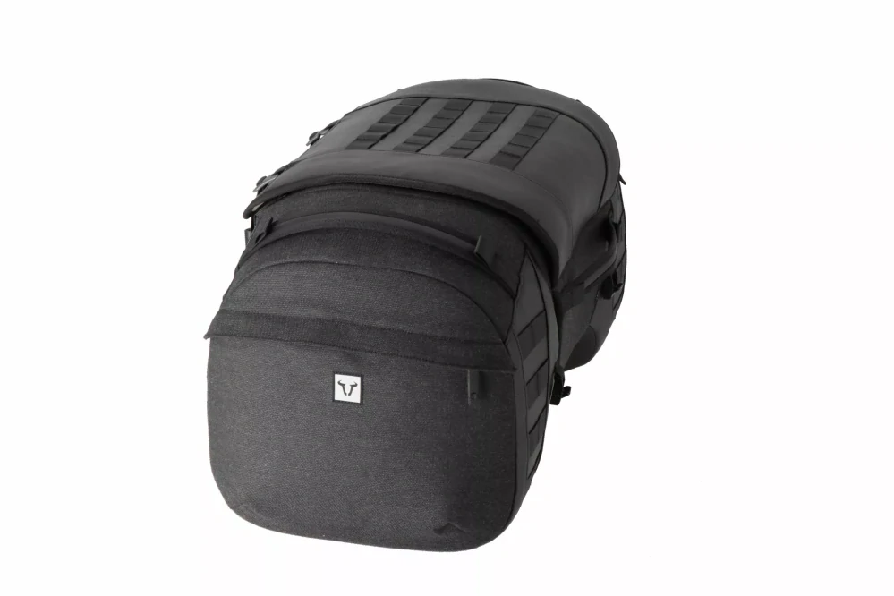 Zadní sedadlová motocyklová textilní brašna SW MOTECH LEGEND GEAR TAILBAG LR5 barva černá, celkový objem  52 litrů