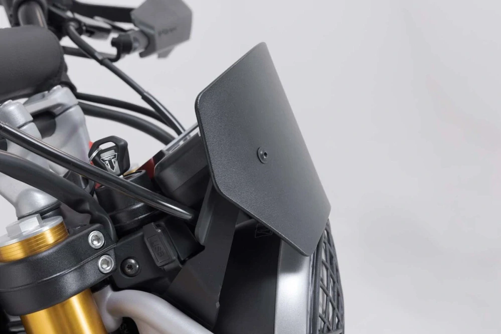 Hliníkové motocyklové plexi / plexi motocyklu SW-MOTECH WINDSCREEN pro Triumph BONNEVILLE 900 T100 rok 2017-2024