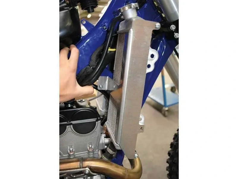 Výztuhy chladičů motocyklu AXP RACING RADIATOR BRACES pro SHERCO F-R 250/ 300 rok 2016-2022