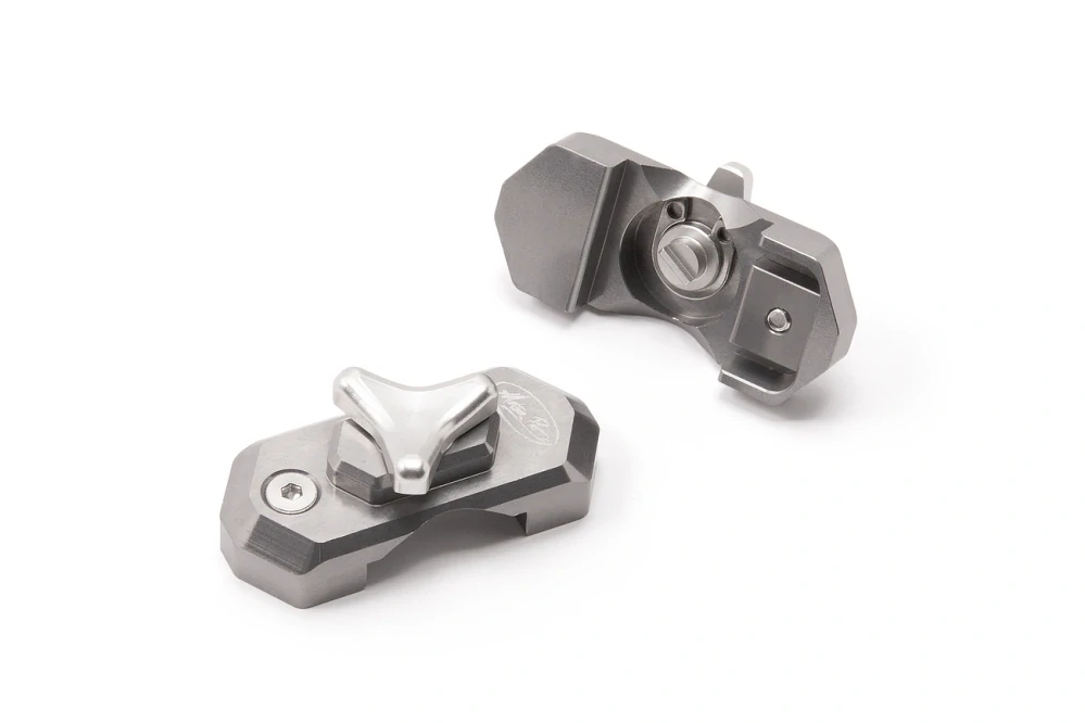 Přípravek pro nastavení tlumení komprese vidlic motocyklu MOTION PRO COMPRESSION ADJUSTER 11-0122 pro vidlice SHOWA SHORT, pár
