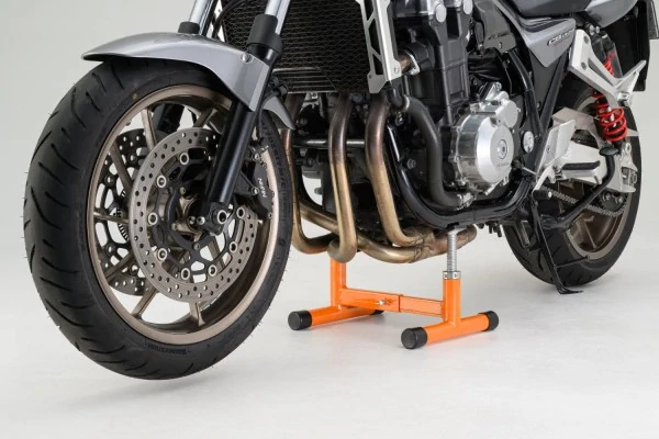 Nastavitelný motocyklový stojan DAYTONA ADJUSTABLE LIFT STAND 27934 barva oranžová/černá, nosnost stojanu 200 kg, zvedací výška max. 270 mm