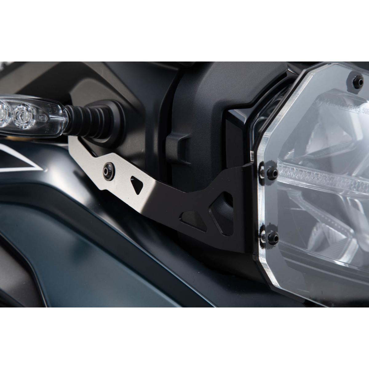 Ochranný kryt světla motocyklu SW-MOTECH HEADLIGHT GUARD pro BMW F 750/850 2018-2020