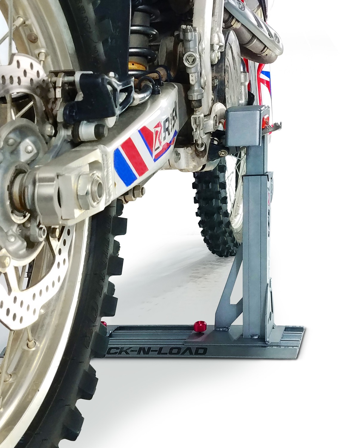 Transportní stojan/systém pro motokrosové motocykly Risk Racing Lock-N-Load Pro stříbrný