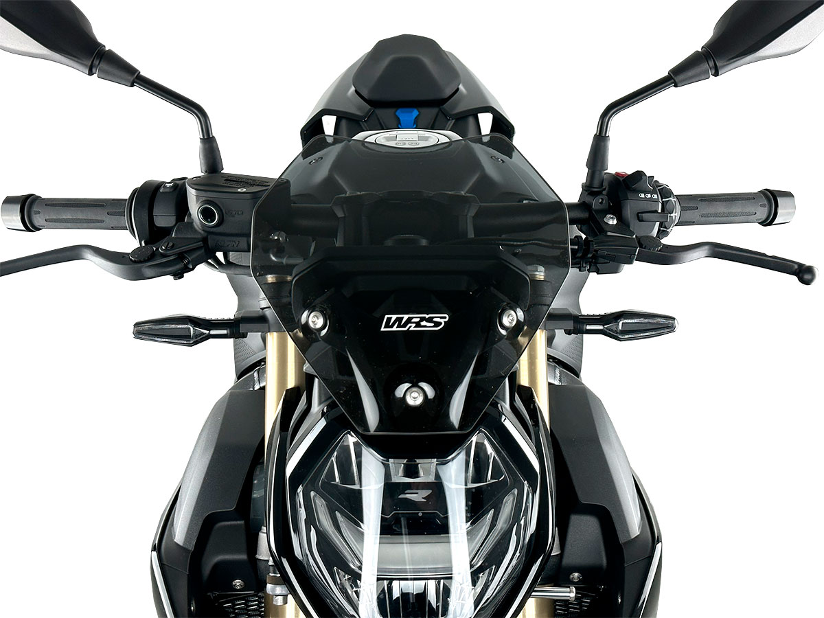 Plexi motocyklu WRS SPORT pro BMW S 1000 R rok 2022-2023, výška 25 cm, šíře 28cm, barva tmavě kouřová