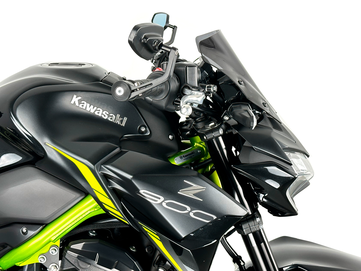 Plexi motocyklu WRS verze SPORT pro motocykly KAWASAKI Z 900 ABS rok 2020-2024, výška 23,5 cm, šíře 28 cm, barva tmavě kouřová