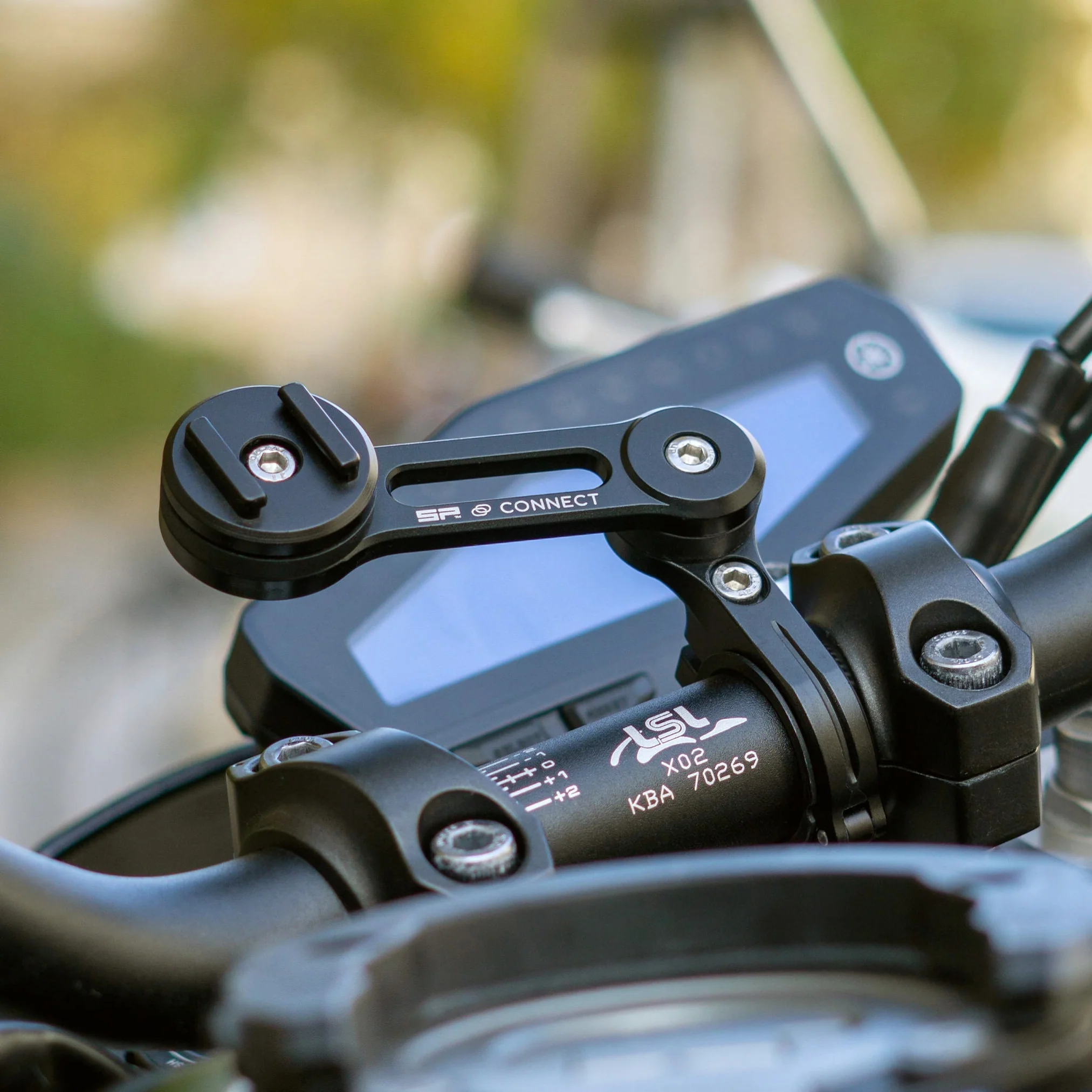 Držák mobilního telefonu SP CONNECT MOTO MOUNT PRO 53138 pro pro průměr řidítek 2.22 / 2.54 / 2.86 / 3.17 cm
