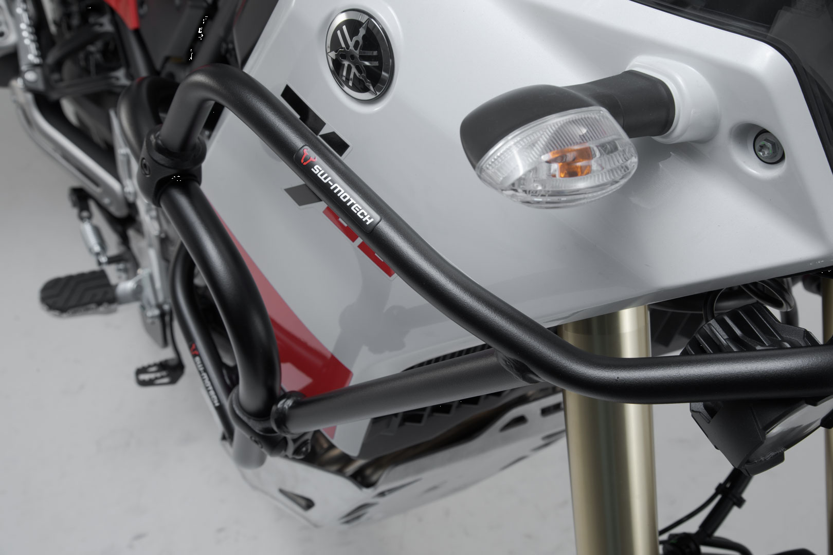Horní padací rám motocyklu SW-MOTECH CRASH BAR pro YAMAHA XTZ 690 rok 2019-2022 VIZ POPIS barva černá