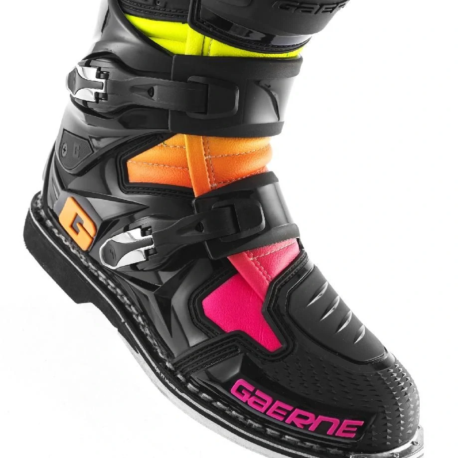 a Motokrosové boty Gaerne SG 12 LIMITOVANÁ EDICE černá/oranžová/žlutá/pink velikost 46