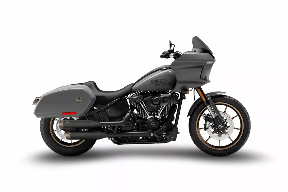 Homologované koncovky výfuku motocyklu ZARD SLIP ON MUFFLERS HOMOLOGACE E4/E5 pro motocykl HARLEY DAVIDSON SOFTAIL M8 rok 2017-2024 , barva černá/bronzová 