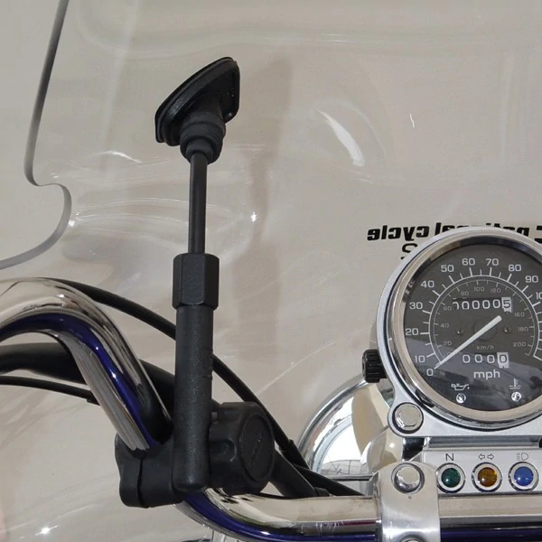 Plexi motocyklu NATIONAL CYCLE  PLEXISTAR N8202-01 pro YAMAHA XZ 550E Vision rok 1982-1983 barva čirá, výška plexi 52 cm