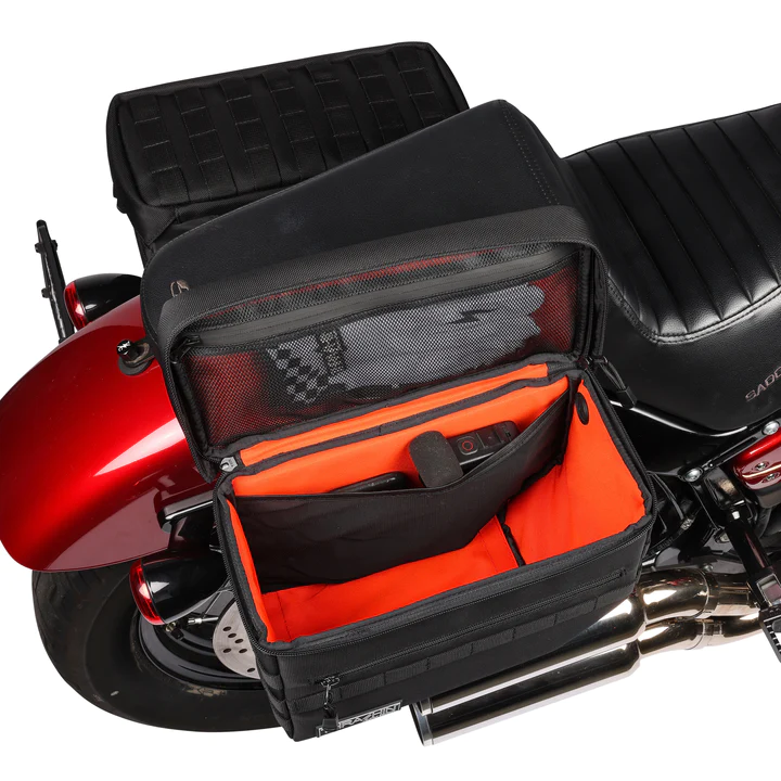 Motocyklové textilní podsedadlové brašny THRASHIN SUPPLY CO ESCAPE SADDLEBAG V2 objem 18 litrů, pár