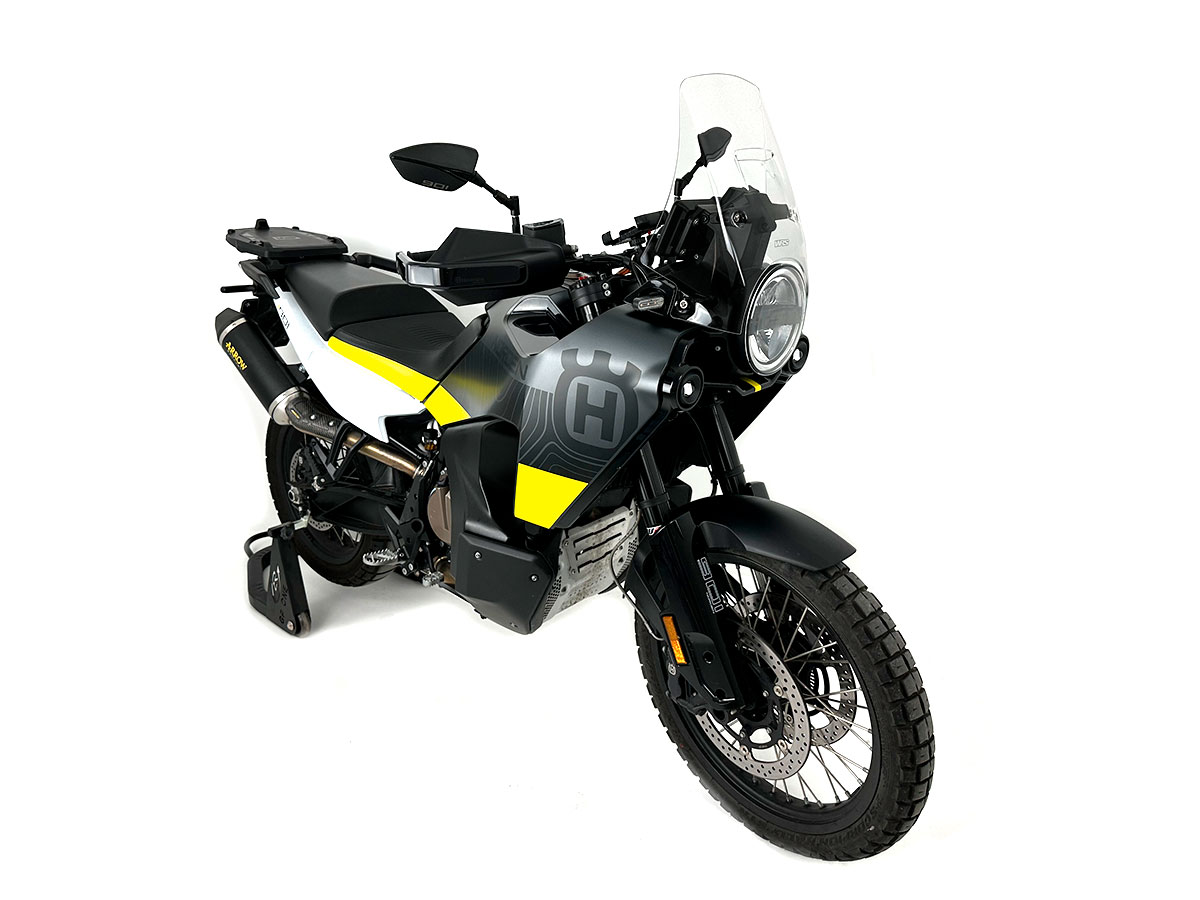 Plexi motocyklu WRS verze TOURING pro HUSQVARNA NORDEN 901 ABS rok 2022-2024 barva čirá, výška plexi 33,5 cm 