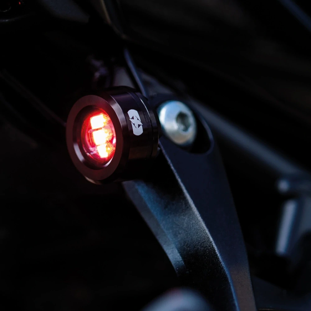 Přídavné zadní světla motocyklu OXFORD RUN LIGHT EL382 provozní napětí 12V - 15V 