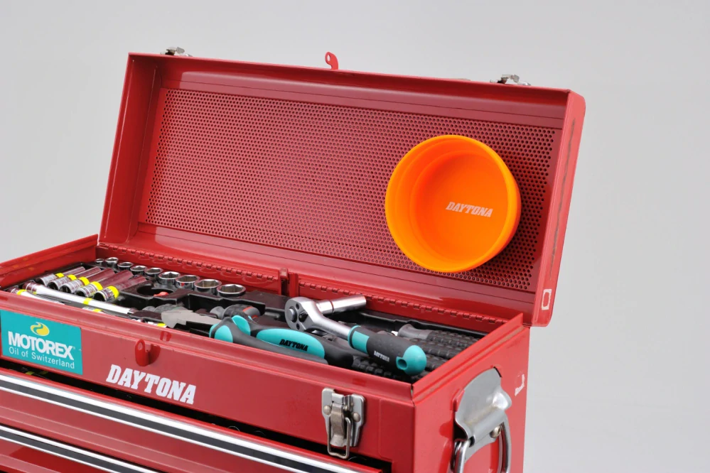 Magnetická silikonová skládací miska na nářadí DAYTONA SILICONE TRAY MAGNETIC ROUND barva oranžová, tvar kruhu   
