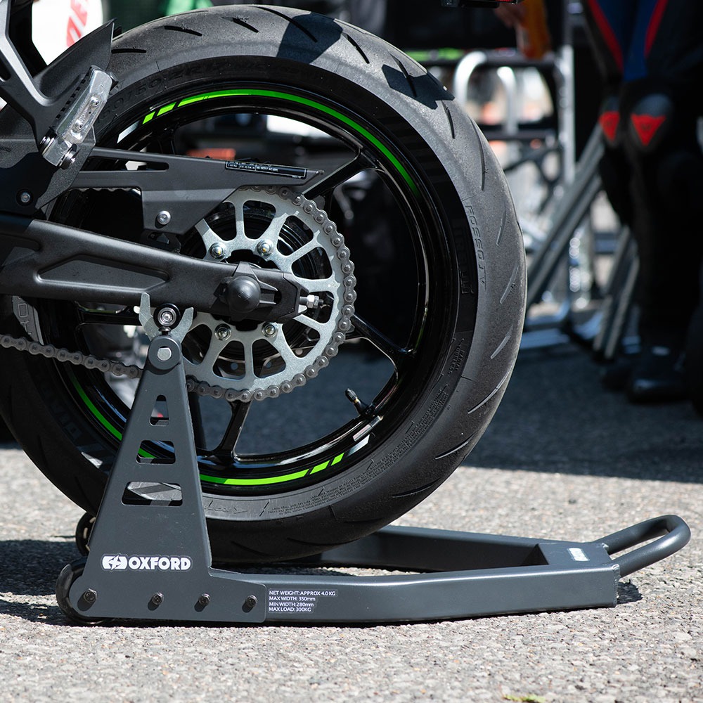 Zadní motocyklový stojan OXFORD ZERO-G LITE OX284 barva černá 