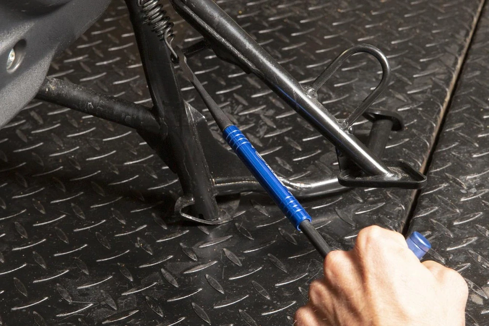 Odolný hák na pružiny výfuku a stojanů s ohebnou hřídelí MOTION PRO TOOL HOOK 08-0664